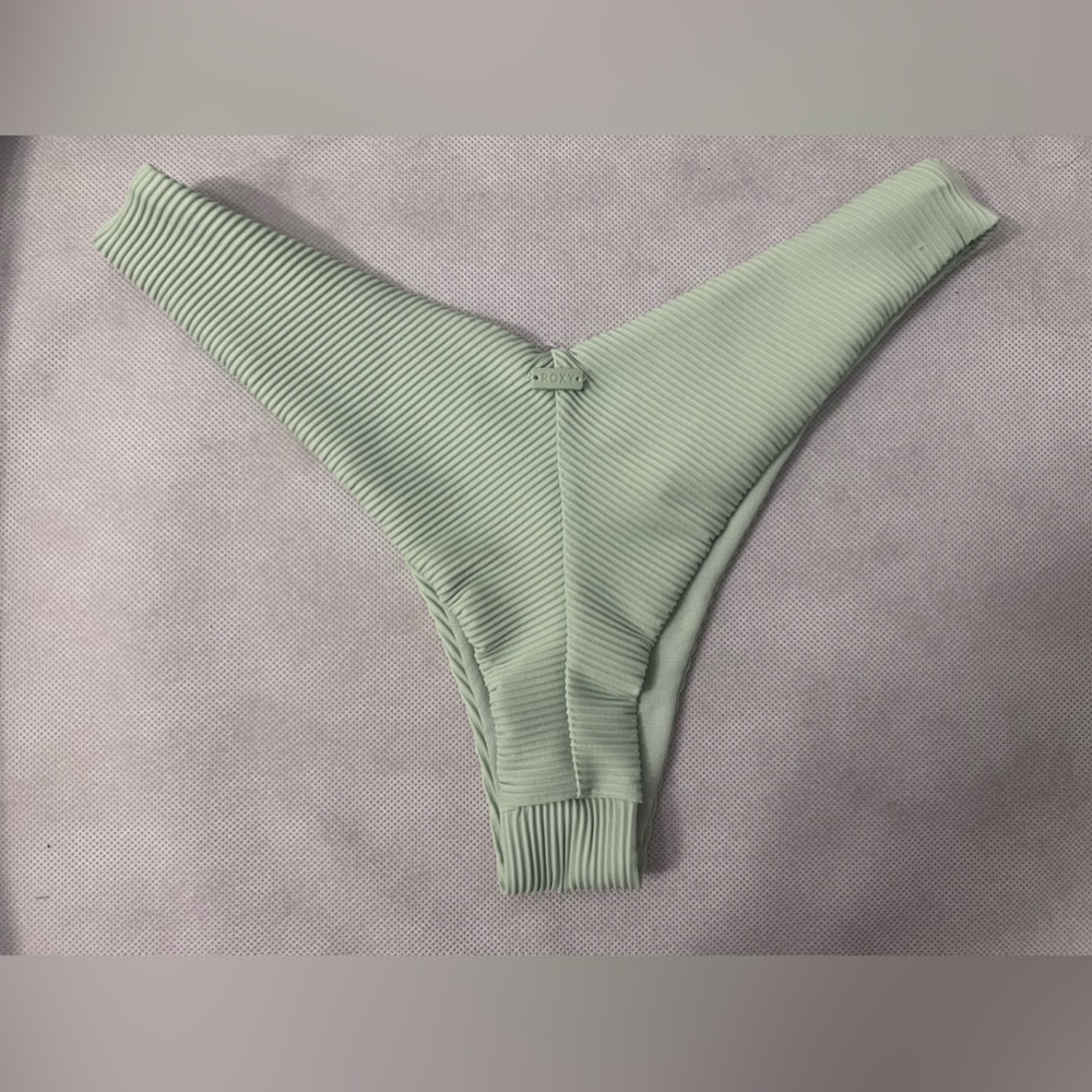 Roxy Bikini